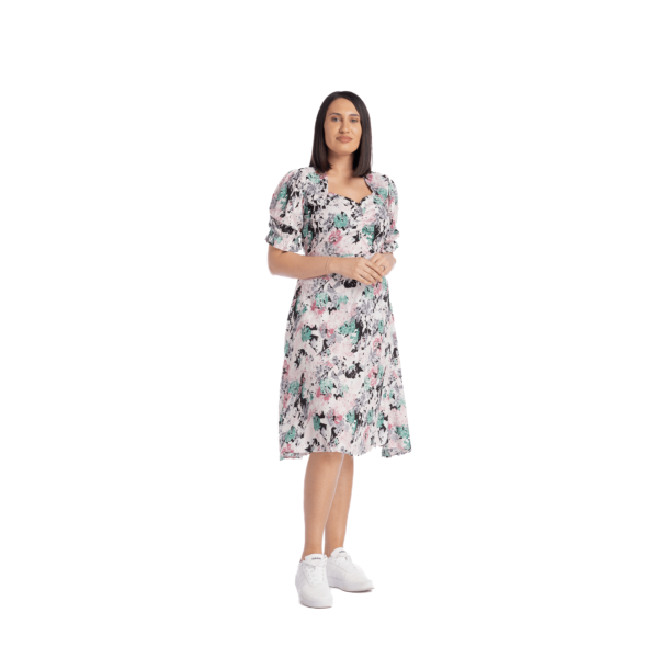 Rochie din viscoza, semi-clos, maneca usor bufanta si bust cret - imagine 3