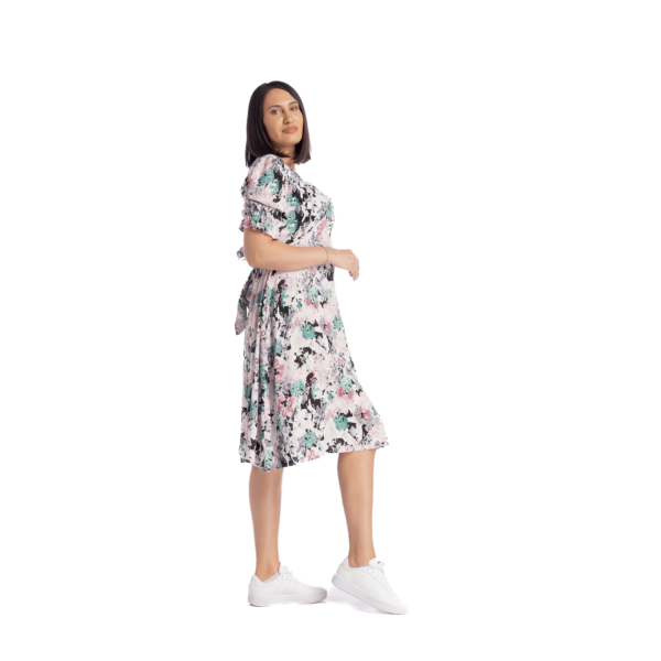 Rochie din viscoza, semi-clos, maneca usor bufanta si bust cret - imagine 6